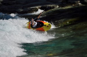 Learning to paddle a freestyle boat again is a pretty easy undertaking when this wave is only 1 of 2 new features minutes upstream from my caravan!