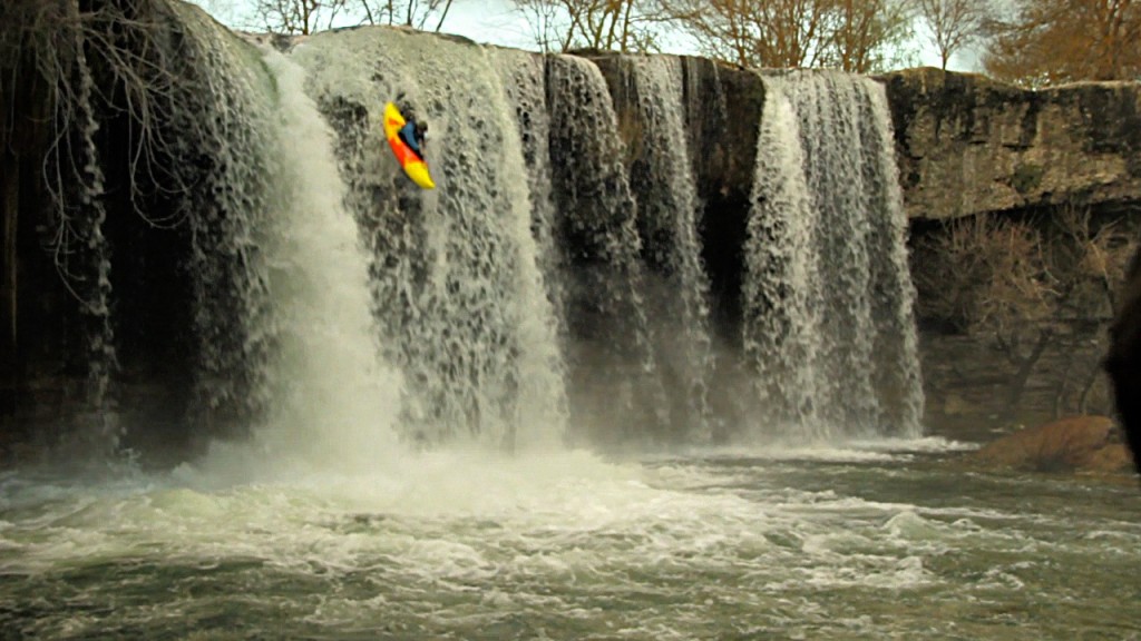 Nice waterfall in Burgos only run once before.