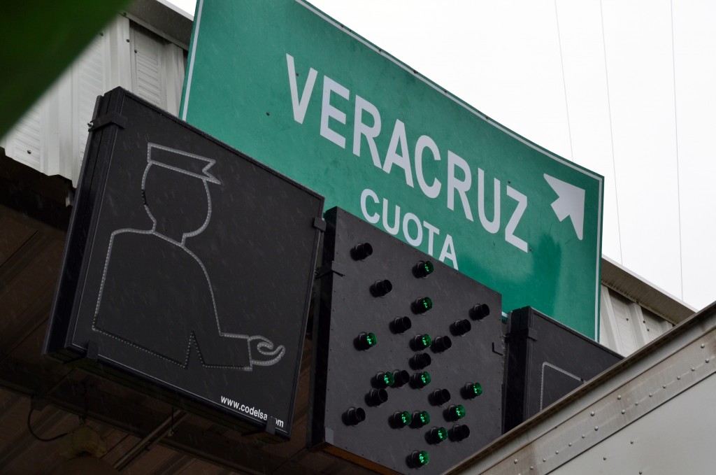 Veracruz sign by EA